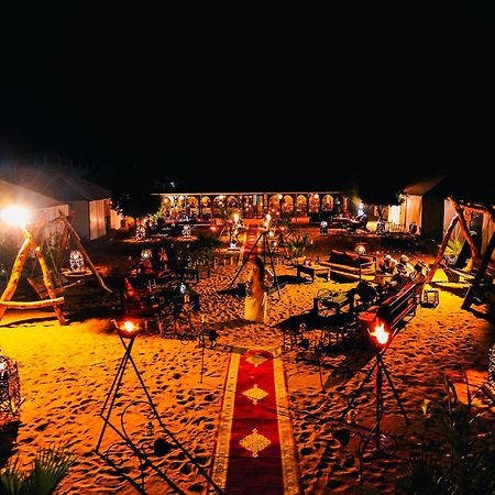 Hotel Sanmao Royal Camp 皇家营地 Merzouga Exterior foto