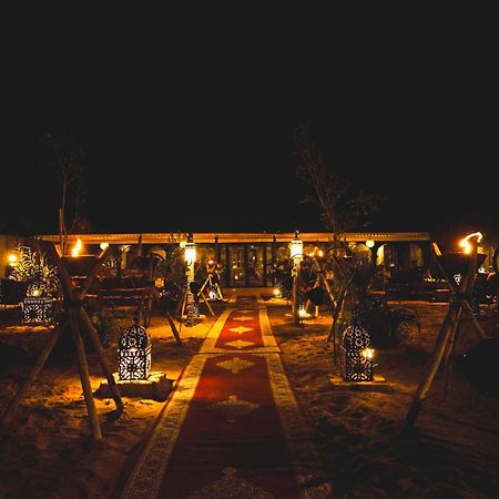 Hotel Sanmao Royal Camp 皇家营地 Merzouga Exterior foto