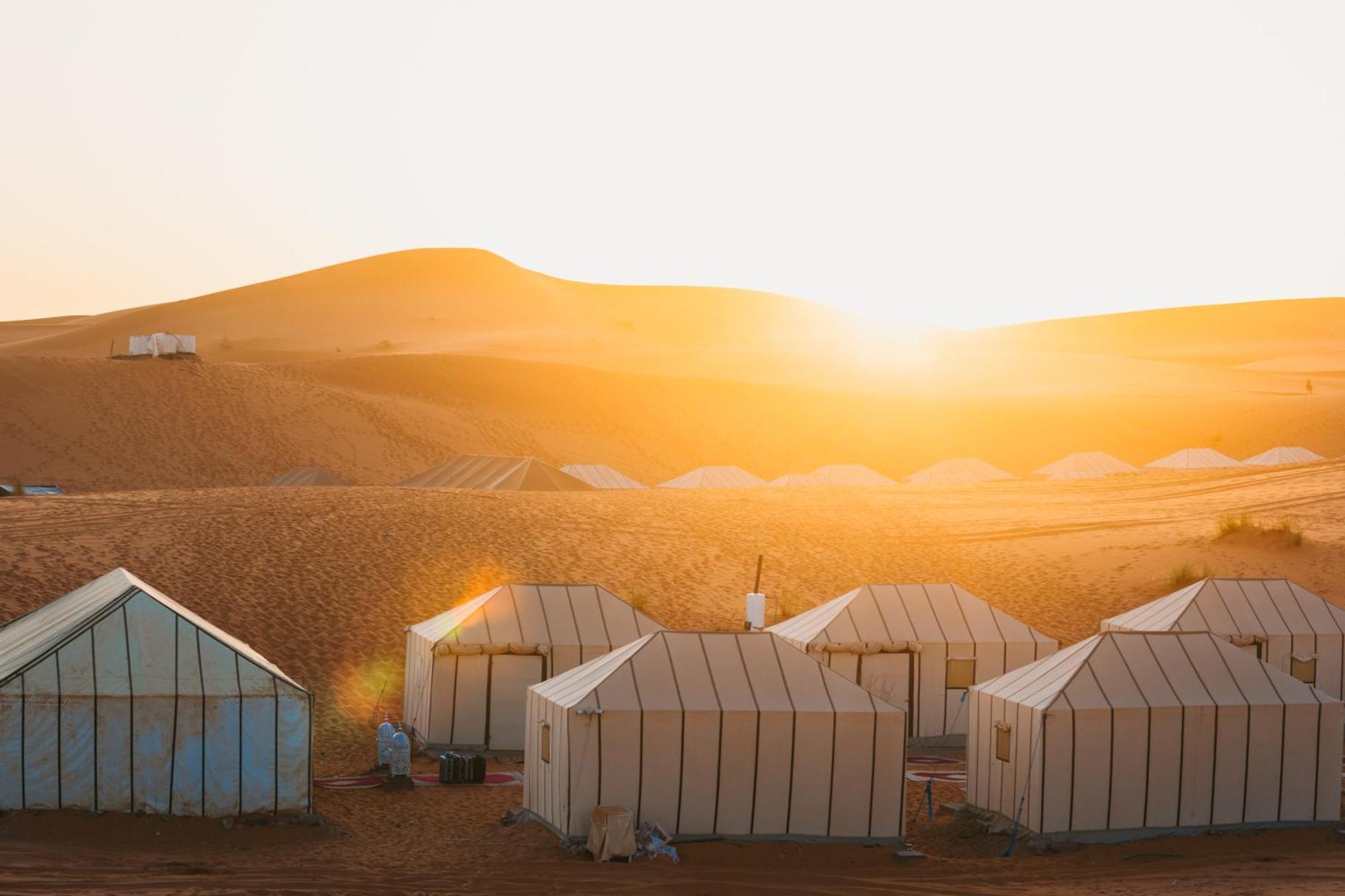 Hotel Sanmao Royal Camp 皇家营地 Merzouga Exterior foto