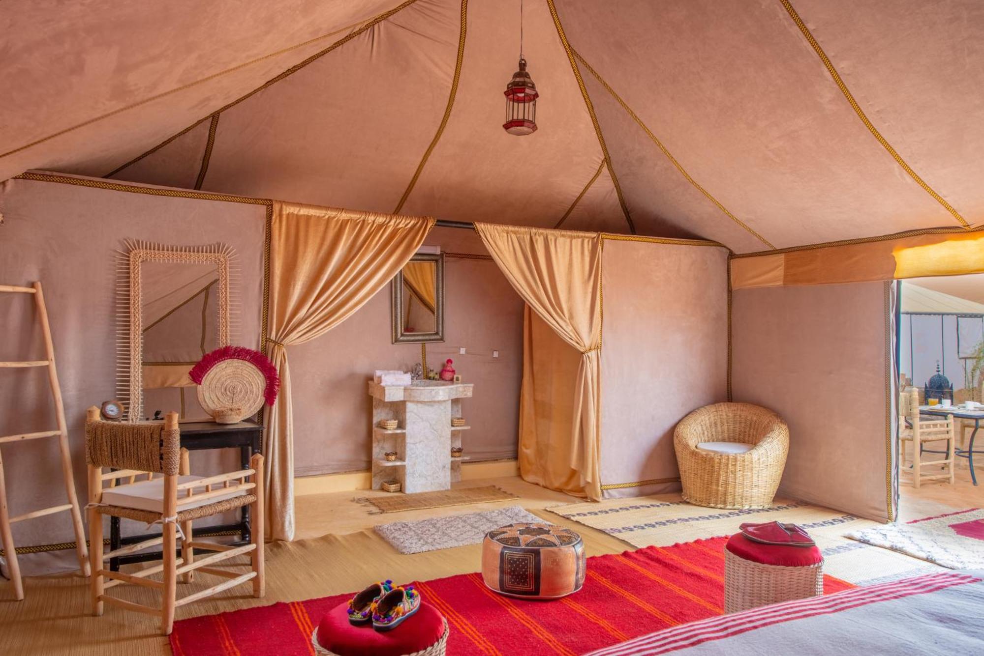 Hotel Sanmao Royal Camp 皇家营地 Merzouga Exterior foto